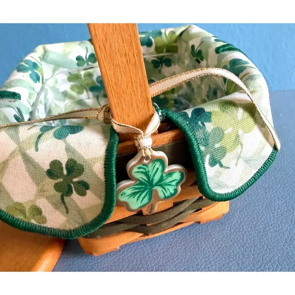 Vtg 1999 Longaberger Lots of Luck Basket Combo Shamrock Liner Wooden Lid St Pat